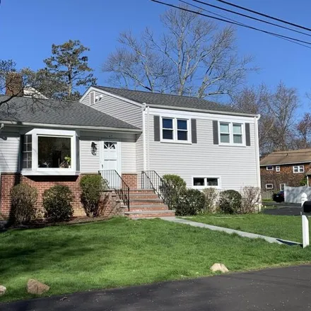 Rent this 3 bed house on 67 Park Avenue in Greenwich, CT 06870