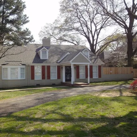 Buy this 3 bed house on Poplar Plaza in 80 South Highland Street, Memphis