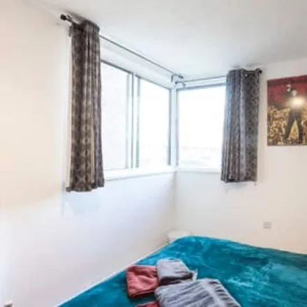 Image 4 - London, SE1 9JW, United Kingdom - Apartment for rent