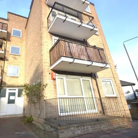 Rent this 2 bed apartment on Plumstead Adventure Play Centre in Plumstead Common Road, Glyndon