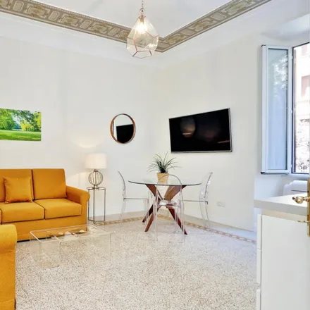 Image 4 - Via Giuseppe Palumbo, 00192 Rome RM, Italy - Apartment for rent