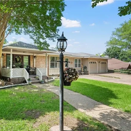 Buy this 4 bed house on 2814 Woodland Drive in Waco, TX 76710