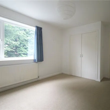 Rent this 4 bed apartment on Pantiles Close in Horsell, GU21 7PT