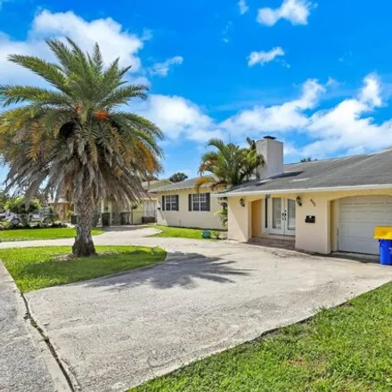 Image 2 - 856 Green Street, West Palm Beach, FL 33405, USA - House for rent