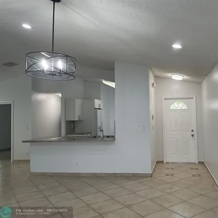 Image 4 - 17488 Southwest 22nd Street, Miramar, FL 33029, USA - House for rent