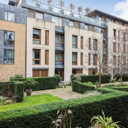 Rent this 3 bed apartment on Forbes House in 10 Halkin Street, London