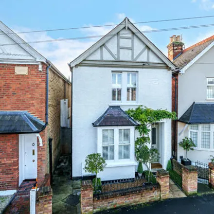 Buy this 3 bed house on Oakdale Road in Weybridge, KT13 8EJ