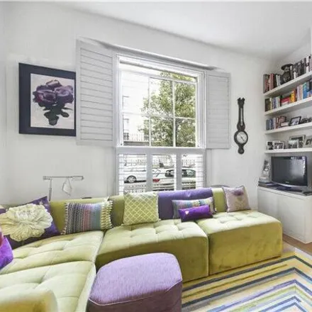 Image 2 - 31 Chepstow Road, London, W2 5BD, United Kingdom - Room for rent