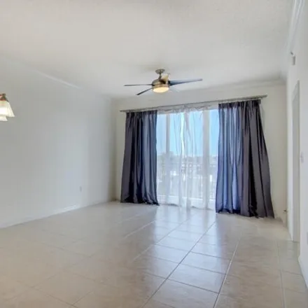 Image 9 - Caribbean at Boca Bayou Building 27, 27 Royal Palm Way, Boca Raton, FL 33432, USA - Condo for sale