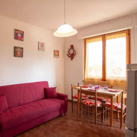 Rent this 2 bed apartment on 58022 Follonica GR