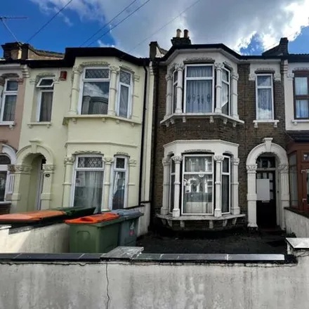 Buy this 3 bed townhouse on 116 St. George's Road in London, E7 8HS