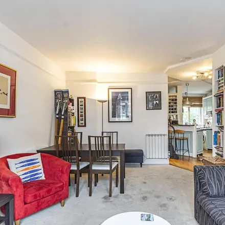 Image 5 - 37 Abbey Road, London, NW8 0AU, United Kingdom - Apartment for rent