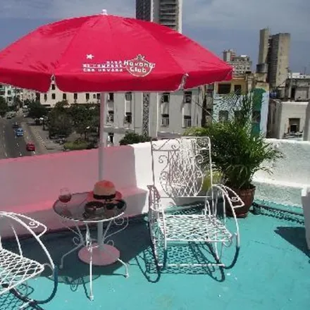 Rent this 5 bed apartment on Príncipe