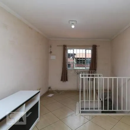Rent this 2 bed house on Rua Paulista in Conceição, Osasco - SP