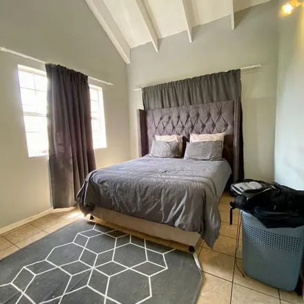Image 7 - Doctor Enos Mabuza Drive, Sonheuwel, Mbombela, 1212, South Africa - Apartment for rent