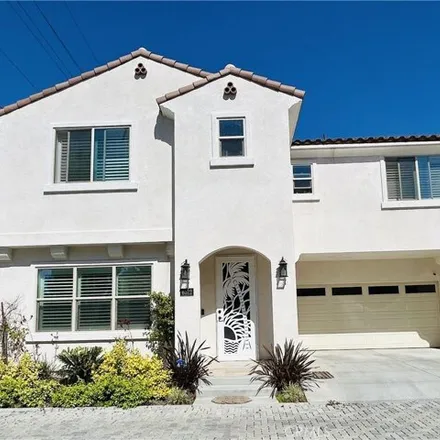 Buy this 4 bed house on 6504 Alondra Boulevard in Paramount, CA 90723