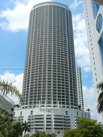 Buy this studio condo on Opera House in 1750 North Bayshore Drive, Miami