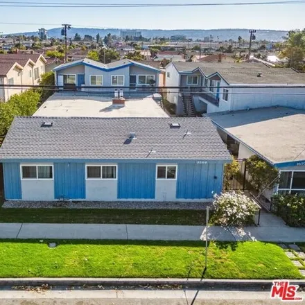 Buy this 7 bed house on 3564 Del Amo Blvd in Torrance, California