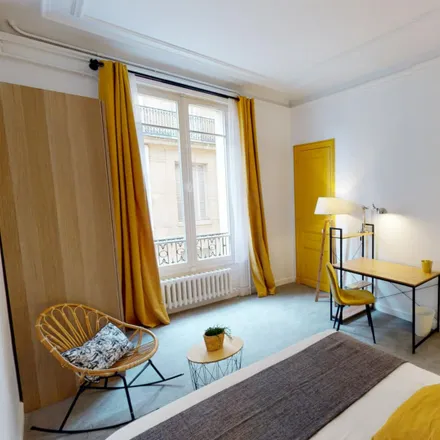 Image 3 - 167 Boulevard Malesherbes, 75017 Paris, France - Room for rent