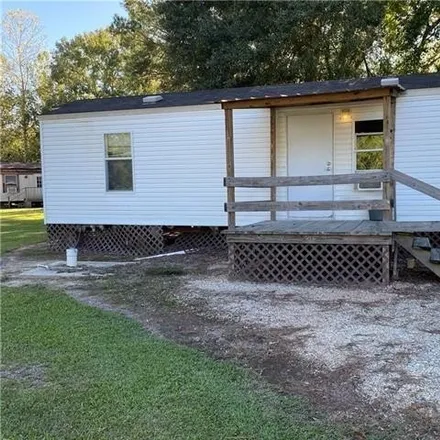 Rent this 1 bed house on 23155 US 190 in Robert, Tangipahoa Parish