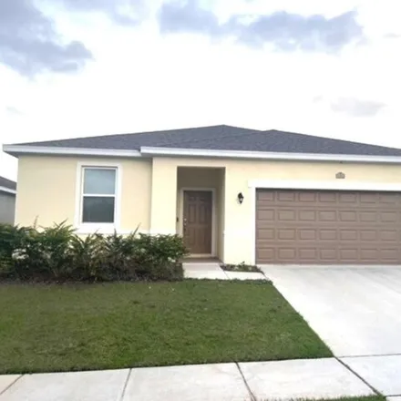 Rent this 3 bed house on Curlew Avenue in Leesburg, FL 34748