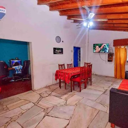 Image 2 - Estados Unidos de América, Partido de Florencio Varela, Florencio Varela, Argentina - House for sale