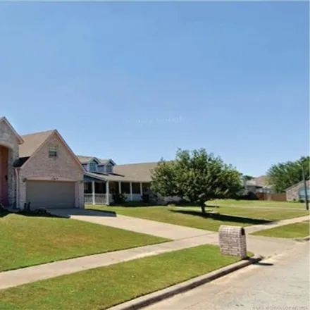 Buy this 4 bed house on 1706 South Lions Avenue in Broken Arrow, OK 74012