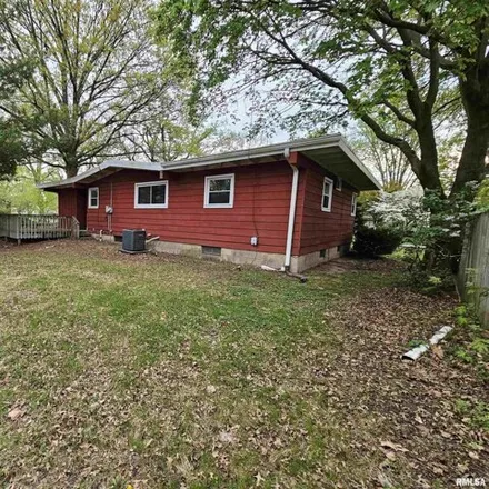 Image 3 - 1785 East Hood Street, Southlawn, Sangamon County, IL 62703, USA - House for sale