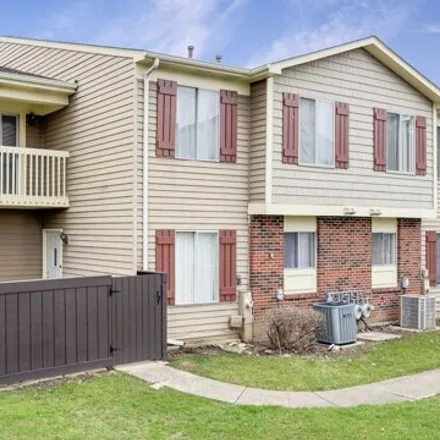 Buy this 3 bed condo on 92 Fernwood Drive Lot C in Bolingbrook, IL 60440