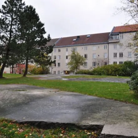Rent this 3 bed apartment on Julianas Gård 12 in 414 83 Gothenburg, Sweden