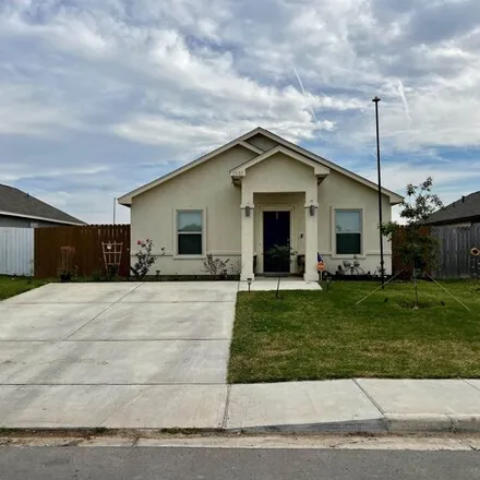 Buy this 3 bed house on 1507 Tesis Dr in Laredo, Texas