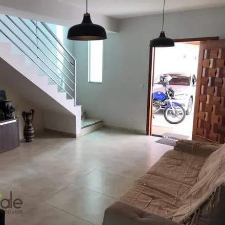 Buy this 2 bed house on Rua Jaré in Vargem das Flores, Contagem - MG
