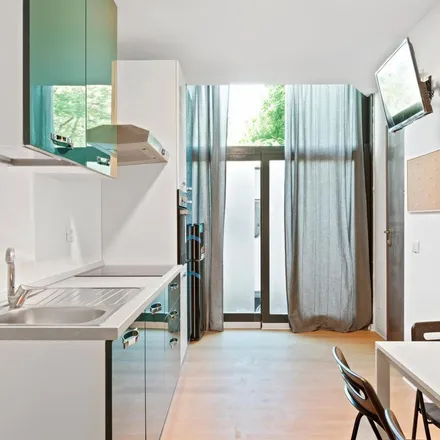 Rent this 6 bed apartment on Via privata Deruta in 22, 20132 Milan MI