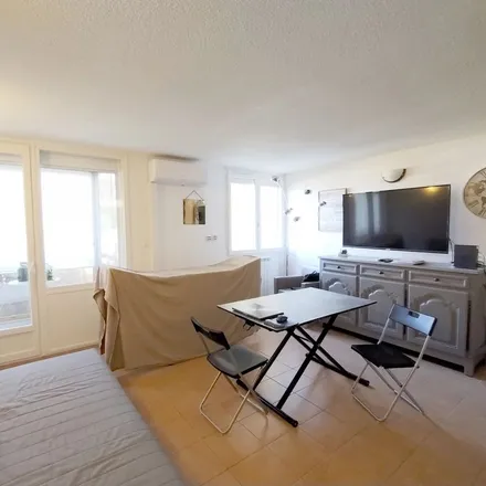 Rent this 2 bed apartment on 3 Rue du Général de Gaulle in 83600 Fréjus, France