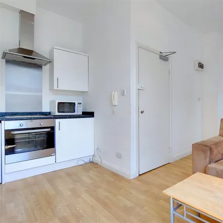 Image 3 - 16-18 Wrights Lane, London, W8 5SW, United Kingdom - Apartment for rent