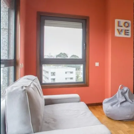 Image 3 - Sushimia, Rua de Júlio Dinis, 4050-326 Porto, Portugal - Apartment for rent