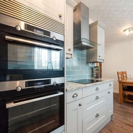 Rent this 3 bed house on Pankhurst Crescent in Stevenage SG2 0QB, United Kingdom