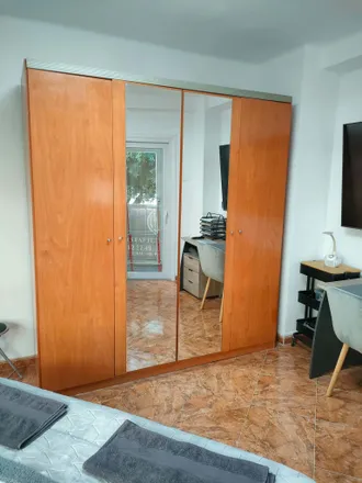 Image 4 - Calle Juan Porras, 9, 29003 Málaga, Spain - Room for rent