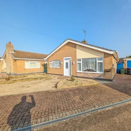 Buy this 2 bed house on St Frances Close in Winthorpe, PE25 2LY