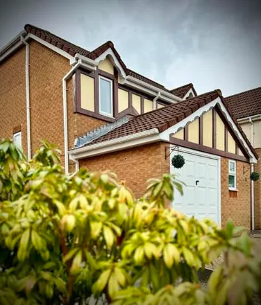 Buy this 3 bed house on Ellerbeck Close in Bradshaw, BL2 3FW
