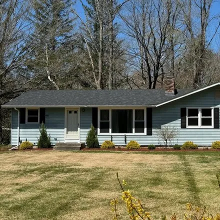 Buy this 3 bed house on 18 Huntington Road in Scotland, Northeastern Connecticut Planning Region