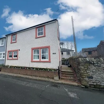 Buy this 3 bed duplex on Highbank Court in Penrith, CA10 2DY