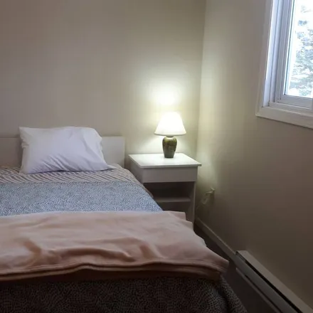 Rent this 2 bed house on Kenora in ON P0V 3G0, Canada