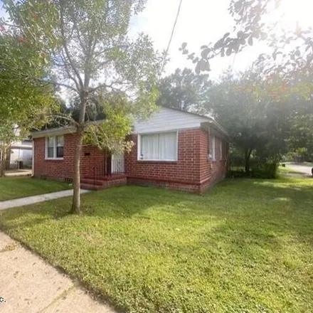 Rent this 3 bed house on 1308 Ingleside Avenue in Murray Hill, Jacksonville