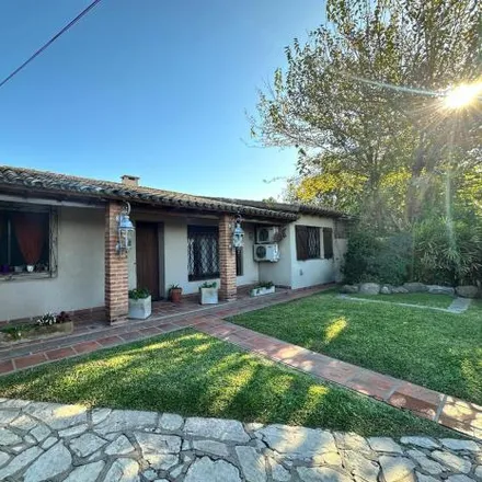 Image 1 - El Gualacate, Partido de La Matanza, B1778 FQA Ciudad Evita, Argentina - House for sale