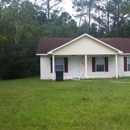 Buy this 3 bed house on 1507 Woodward Avenue in Gulfport, MS 39501