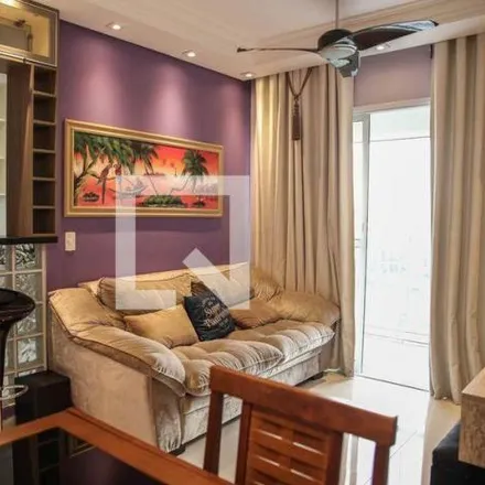 Rent this 2 bed apartment on Rua 28 de Julho in Fundação, São Caetano do Sul - SP