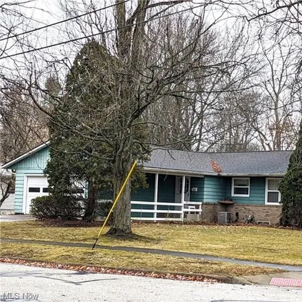 Buy this 4 bed house on 779 Midland Avenue in Ravenna, OH 44266