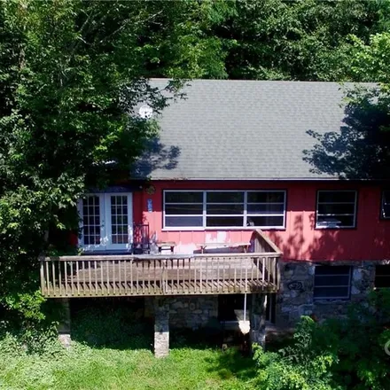 Buy this 2 bed house on 121 Tarheel Road in Haywood County, NC 28751