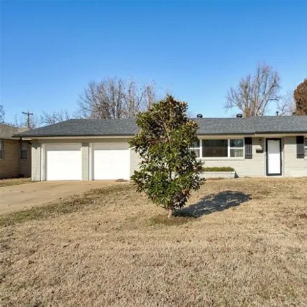 Buy this 3 bed house on Melrose Drive in Norman, OK 73069